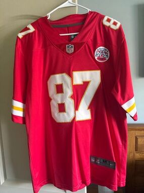 Travis Kelce M Jersey